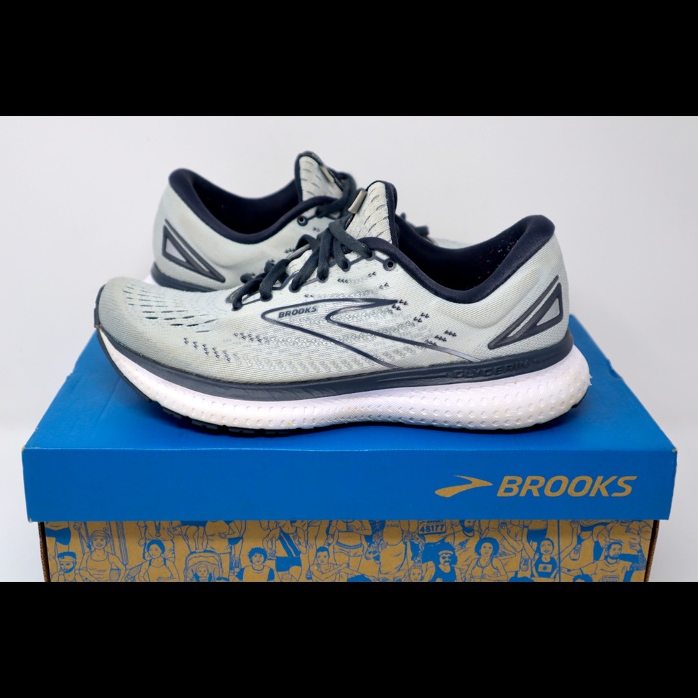 Brooks - Wmns Glycerin 19 Running ‘Cement Grey’